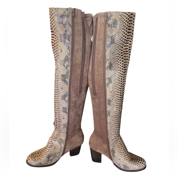 Pierre Dumas Women’s Over the Knee Boots Size 8.5M Faux Suede Snake Print - Picture 8 of 15